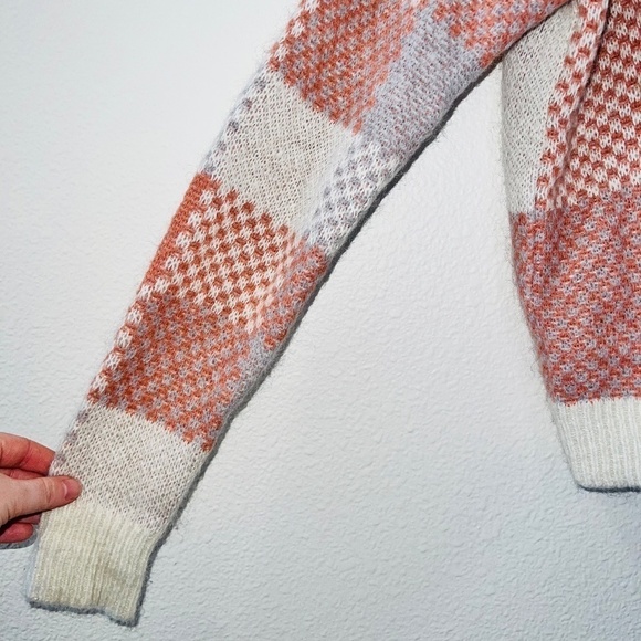 Abercrombie & Fitch Mohair Blend Long Sleeve Checker Plaid Pullover Sweater - Picture 2 of 7